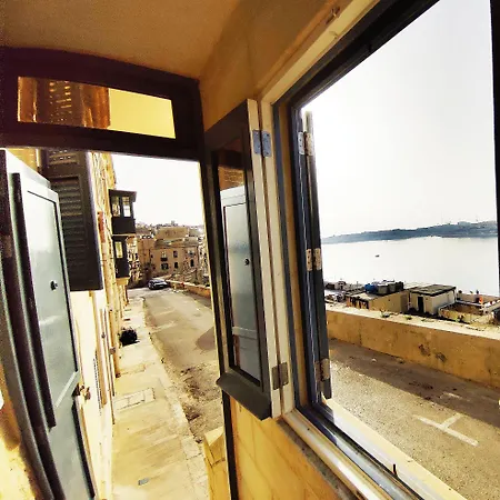 Oasis 22 Savynomad Harbour Residences Wow Views Apartment *