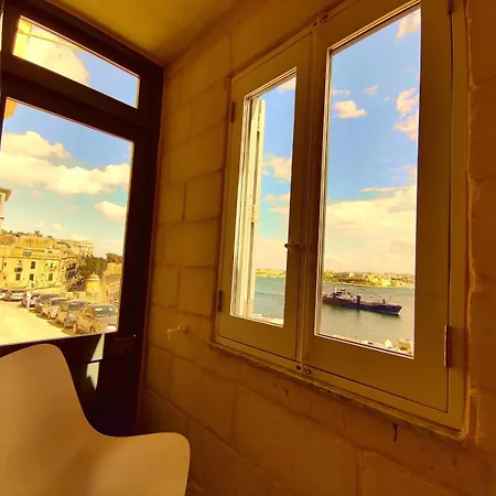 Oasis 22 Savynomad Harbour Residences Wow Views * Valletta