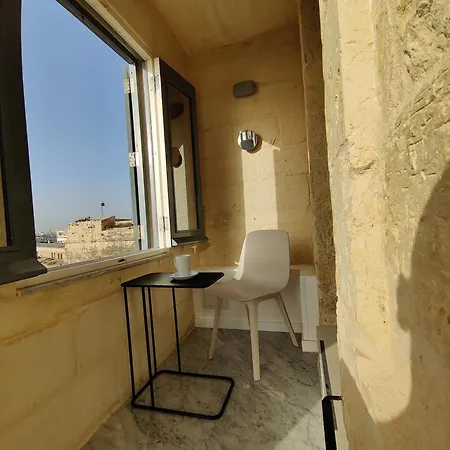 Oasis 22 Savynomad Harbour Residences Wow Views 아파트 발레타